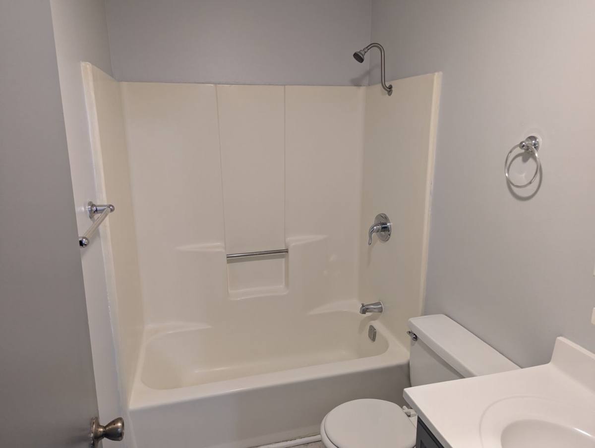 Townhouse for rent at 669 Highland Ave, Meadville, PA 16335