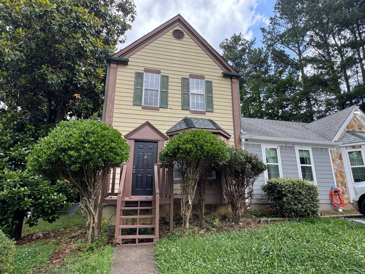 Townhouse for rent at 3508 Ashley Station Dr, Marietta, GA 30008