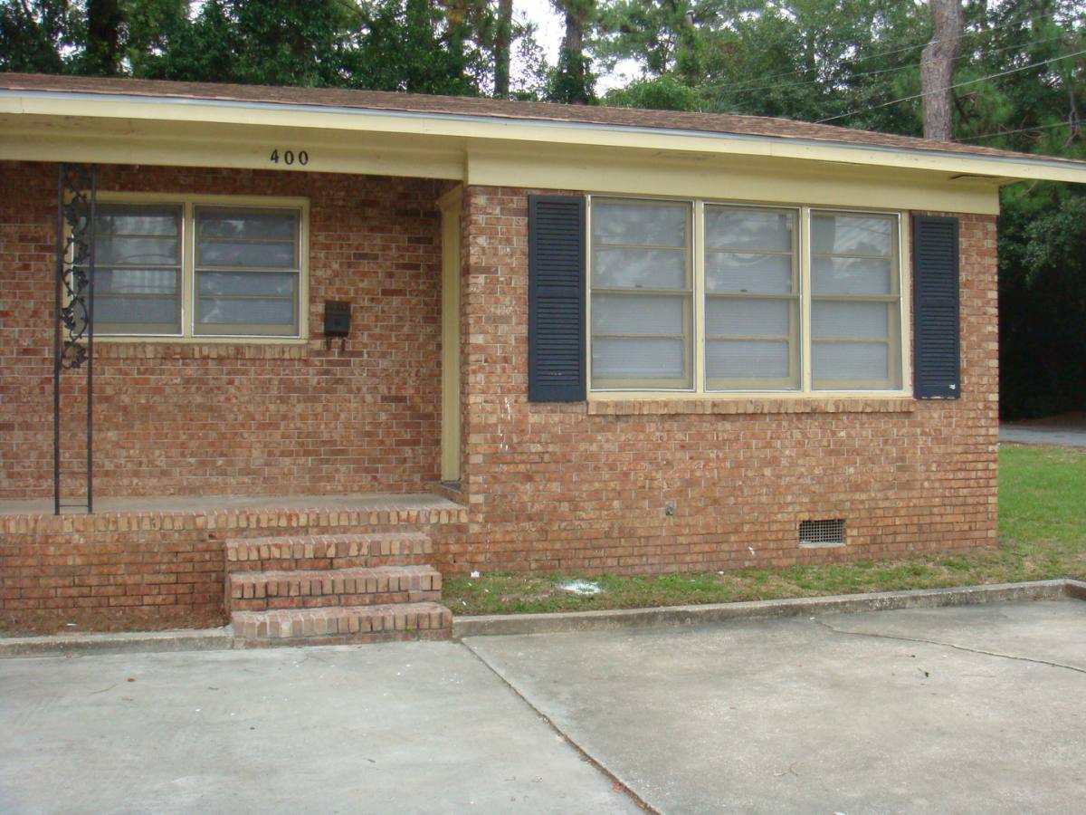 House for rent at 400 W College St, Valdosta, GA 31601
