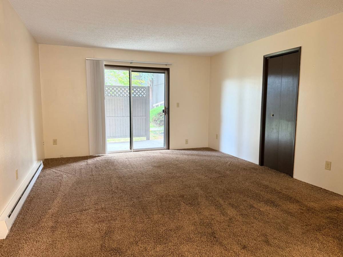 Apartment for rent at 601 N Baker, East Wenatchee, WA 98802