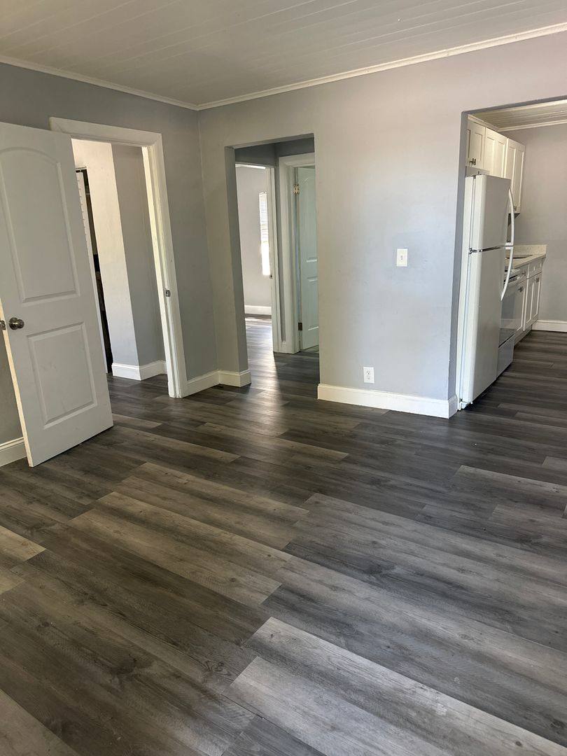 Apartment for rent at 1016 Douglass Ave, West Palm Beach, FL 33401