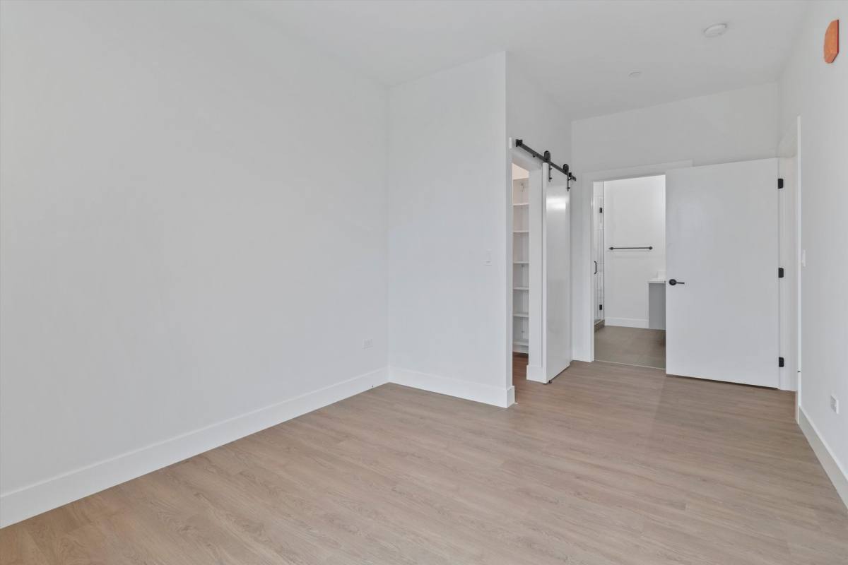 Apartment for rent at 3140 N Clybourn Ave, Chicago, IL 60618