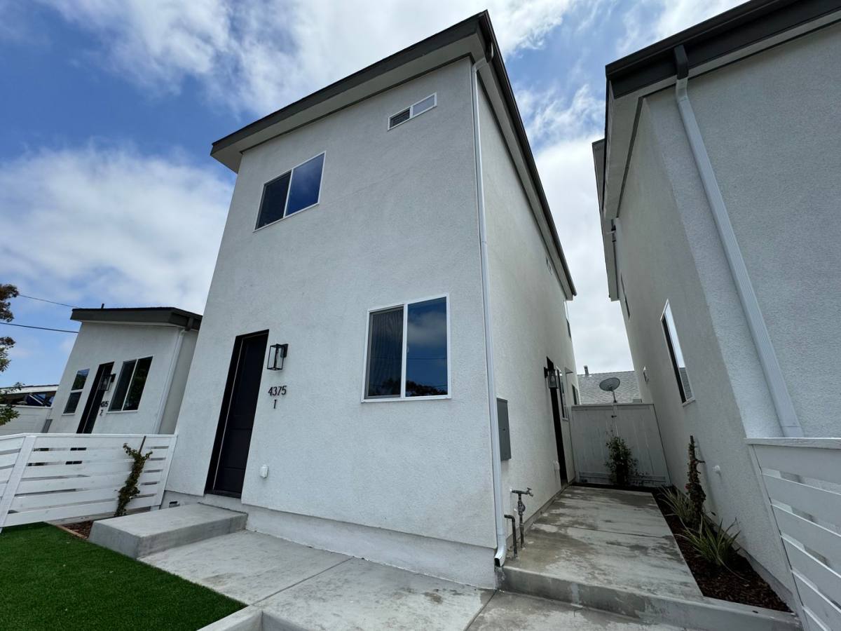 Apartment for rent at 393 Gavin St, San Diego, CA 92102