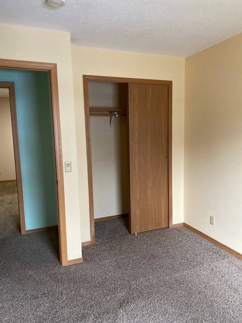 Apartment for rent at 1223-1225 Elgin Ave, Janesville, WI 53548