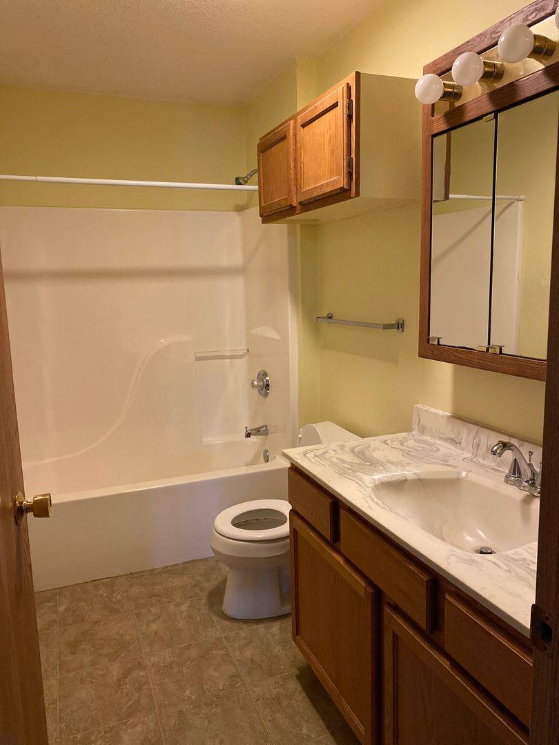 Apartment for rent at 1223-1225 Elgin Ave, Janesville, WI 53548