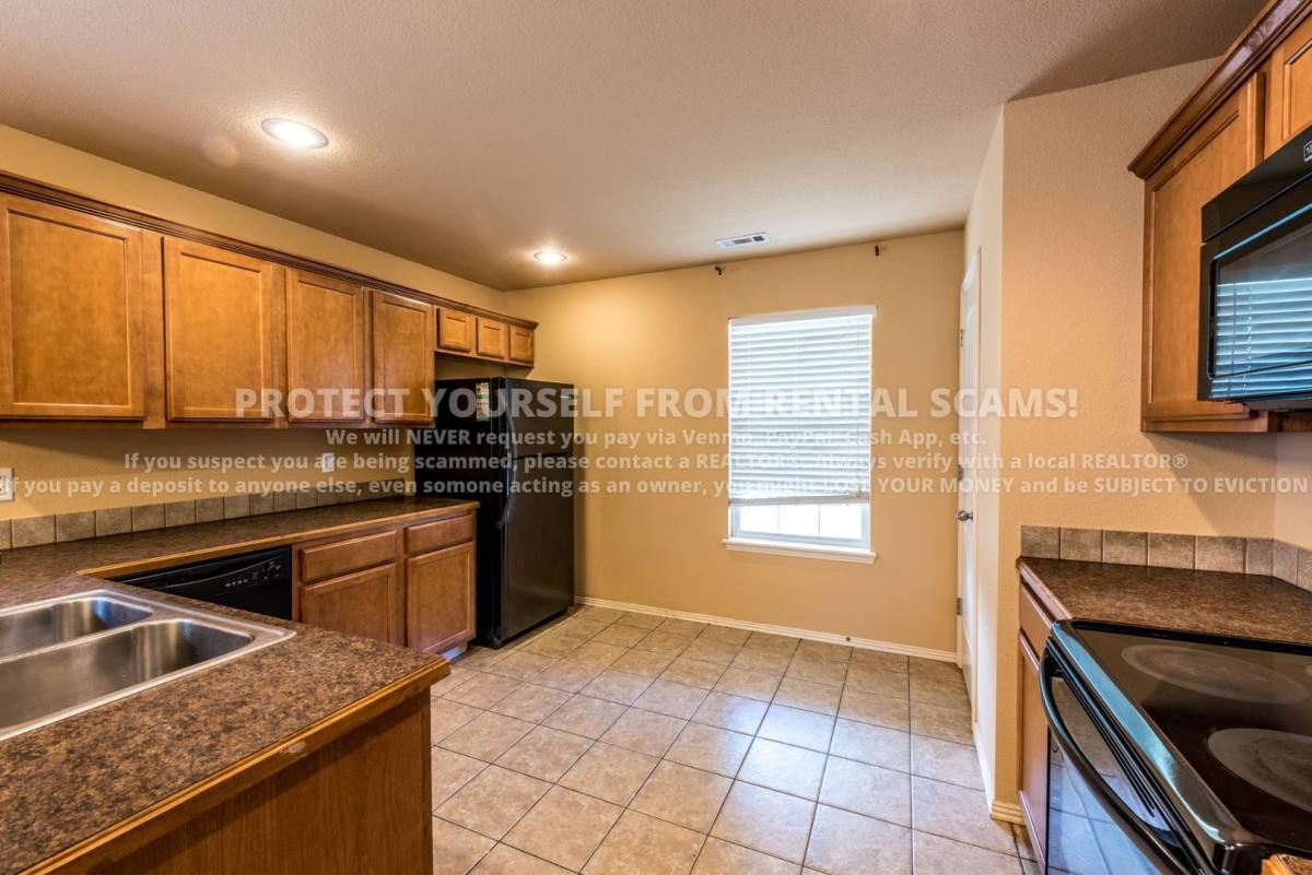 House for rent at 4334 W Pecan St, Fayetteville, AR 72704