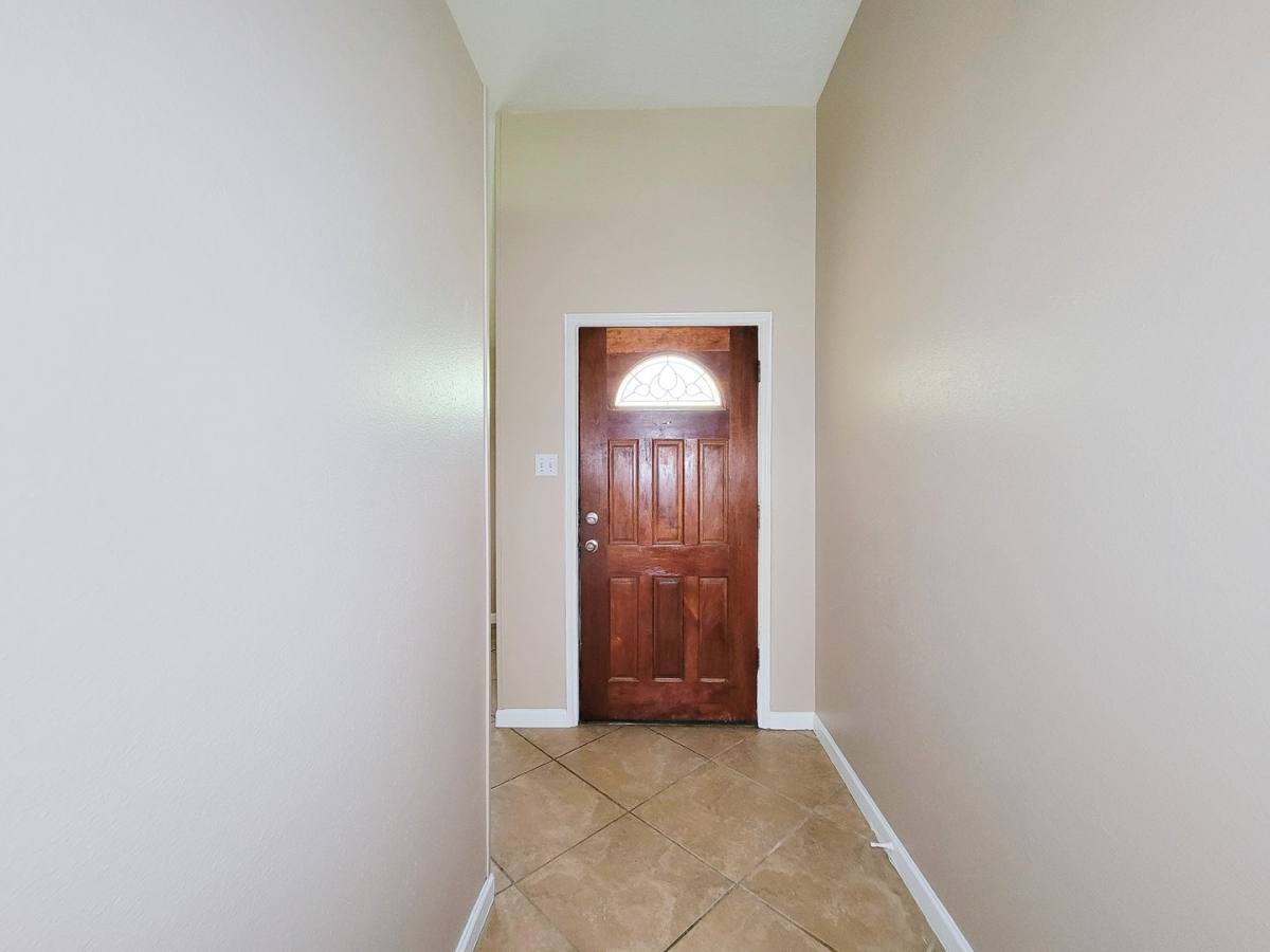 House for rent at 29002 Sedgefield St, Spring, TX 77386