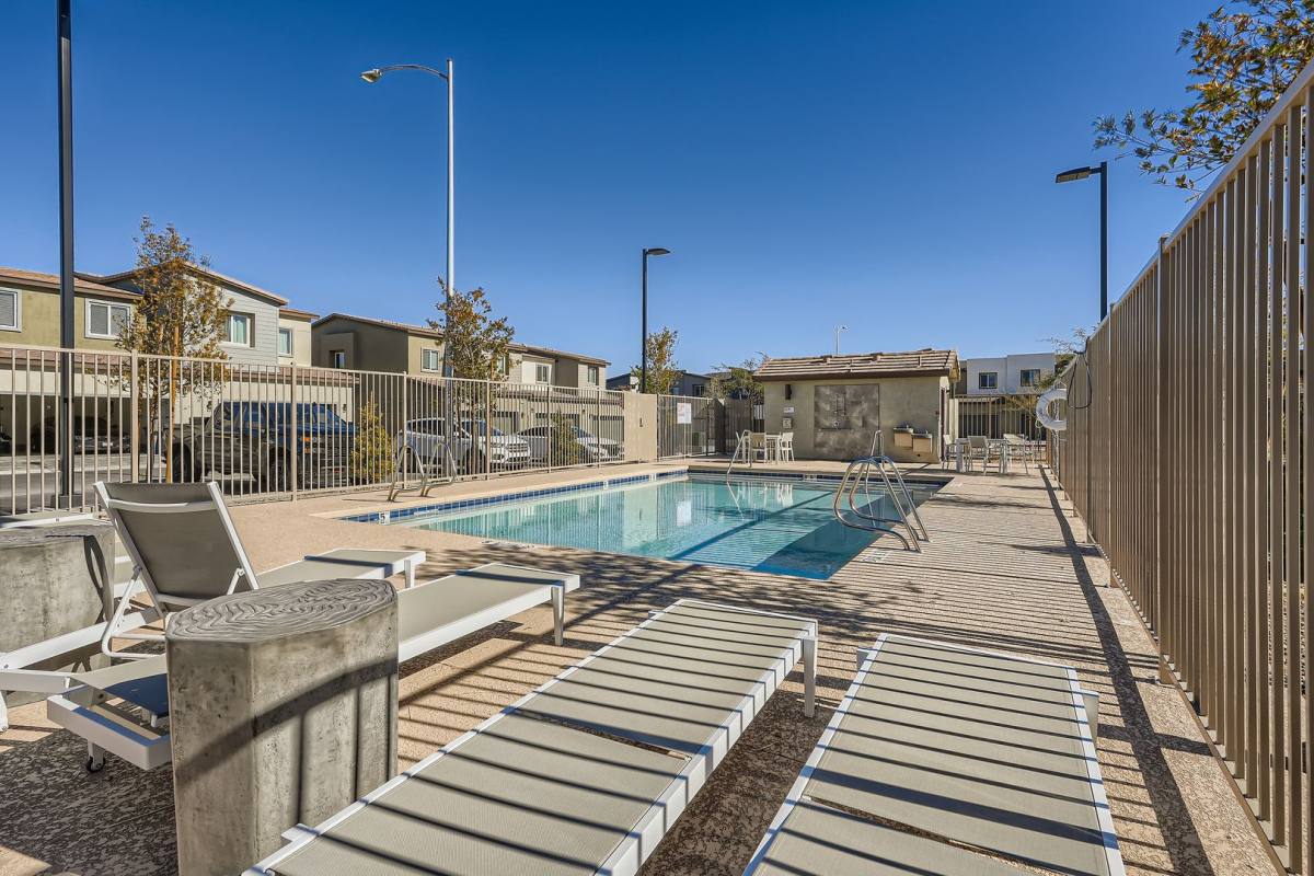 House for rent at 527 Clearsable Ave, Henderson, NV 89044