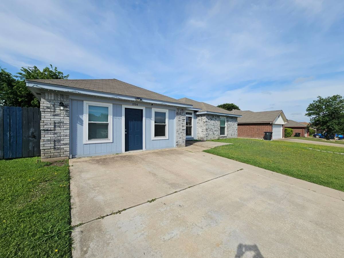 House for rent at 2704 Hemlock Dr, Killeen, TX 76549