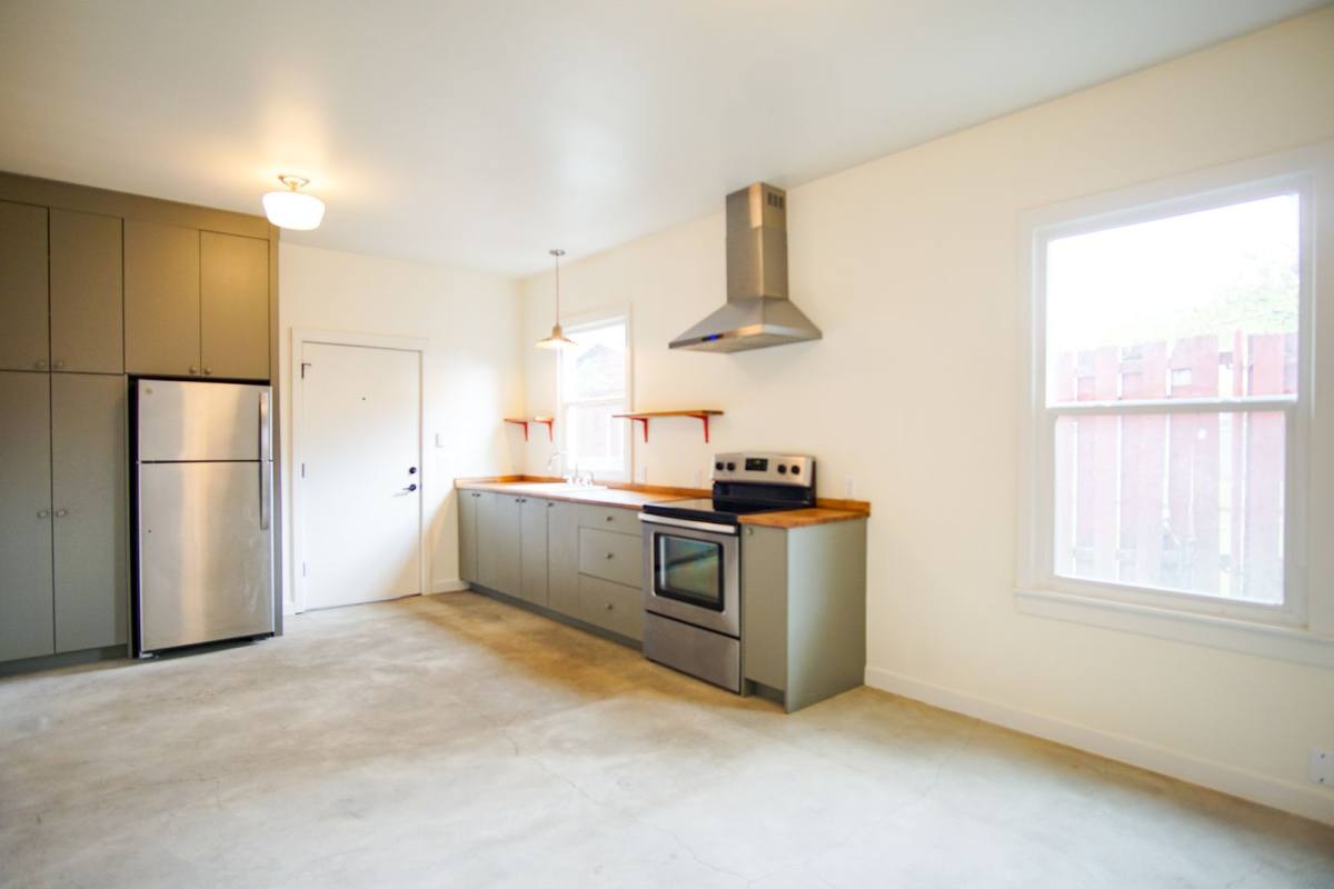 Apartment for rent at 6426 N Princeton St, Portland, OR 97203