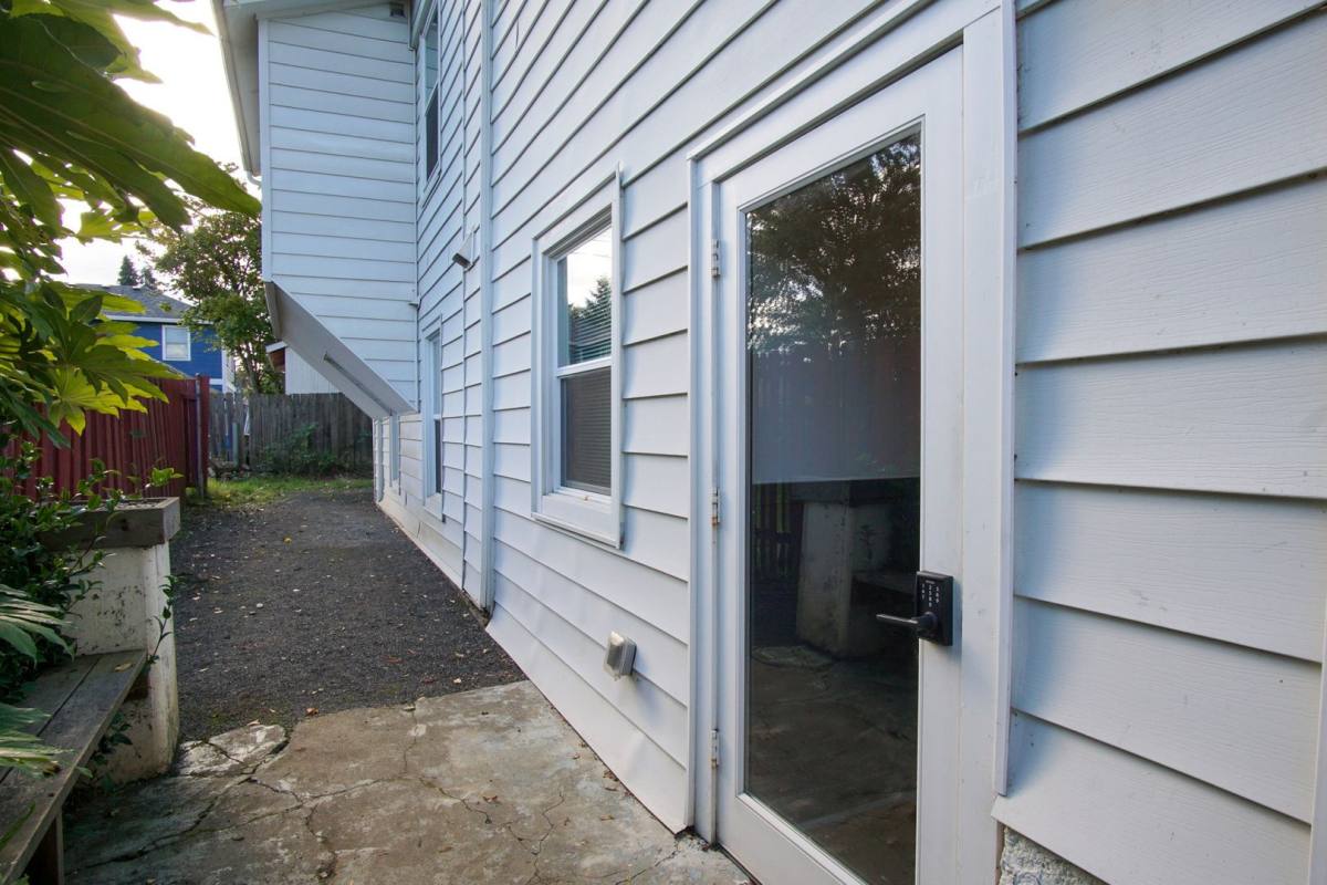 Apartment for rent at 6426 N Princeton St, Portland, OR 97203