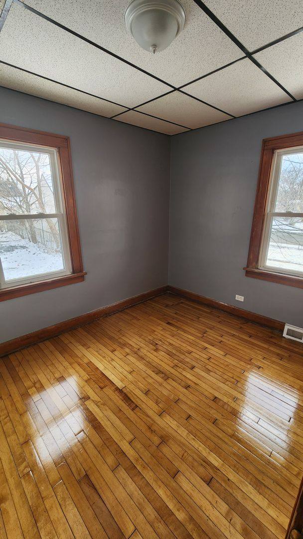 Apartment for rent at 20664 Miller Ave, Cleveland, OH 44119