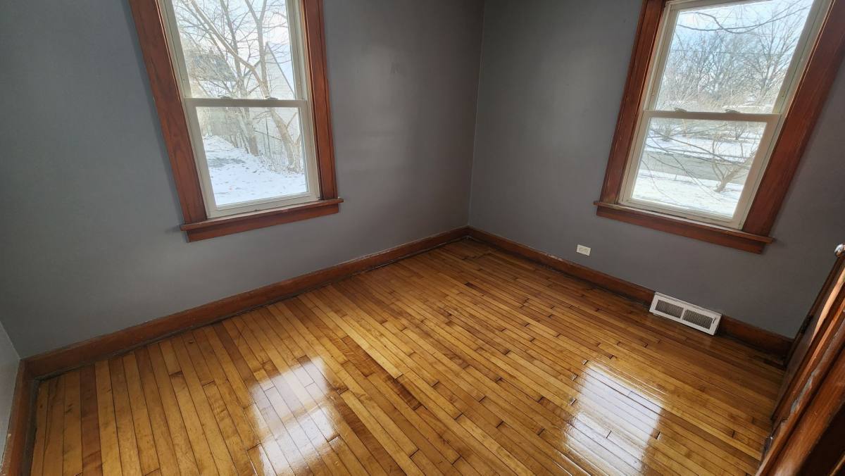 Apartment for rent at 20664 Miller Ave, Cleveland, OH 44119