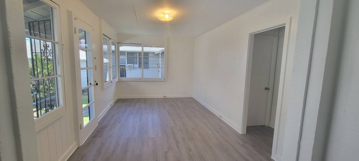 Apartment for rent at 1552-1556 Pensacola St, Honolulu, HI 96822