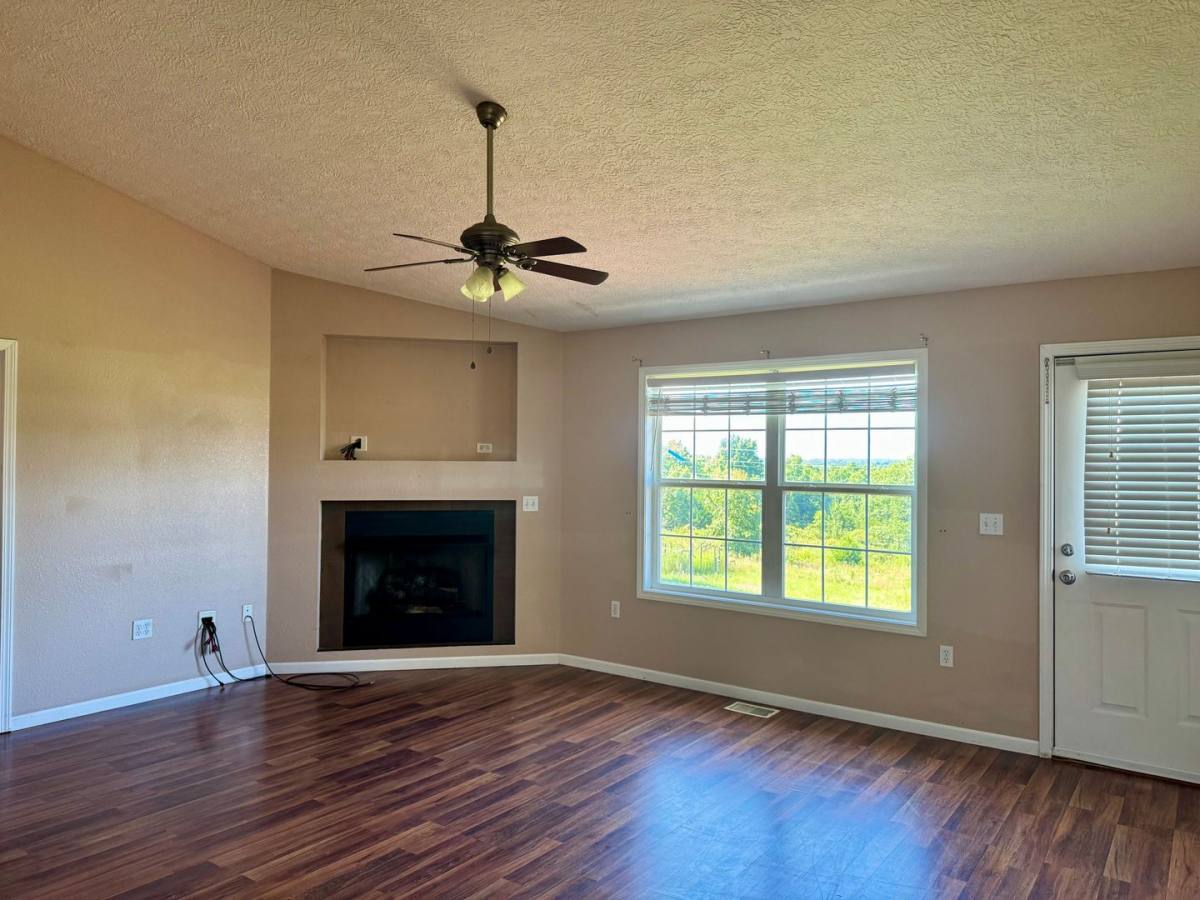 House for rent at 18410 Charity Dr, Dixon, MO 65459