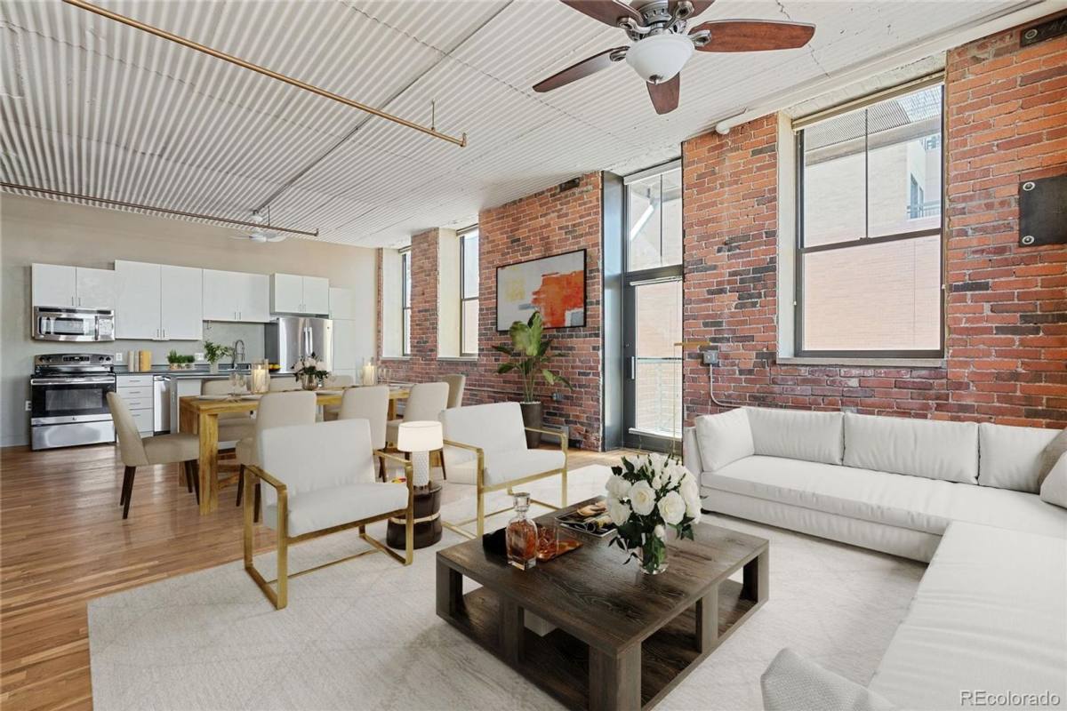 Apartment for rent at 2261 Blake St, Denver, CO 80205