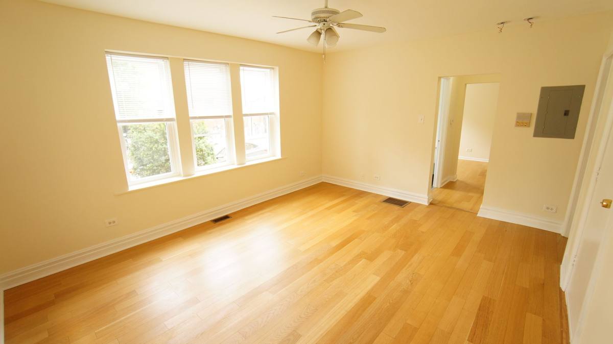 Apartment for rent at 3533-3535 W Fullerton & 2347-2359 N Drake, Chicago, IL 60647