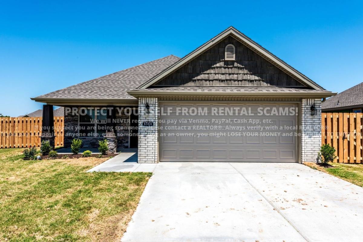 House for rent at 4564 W Wales Dr, Fayetteville, AR 72704