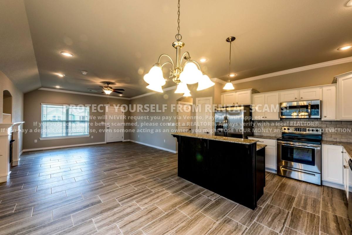 House for rent at 4564 W Wales Dr, Fayetteville, AR 72704