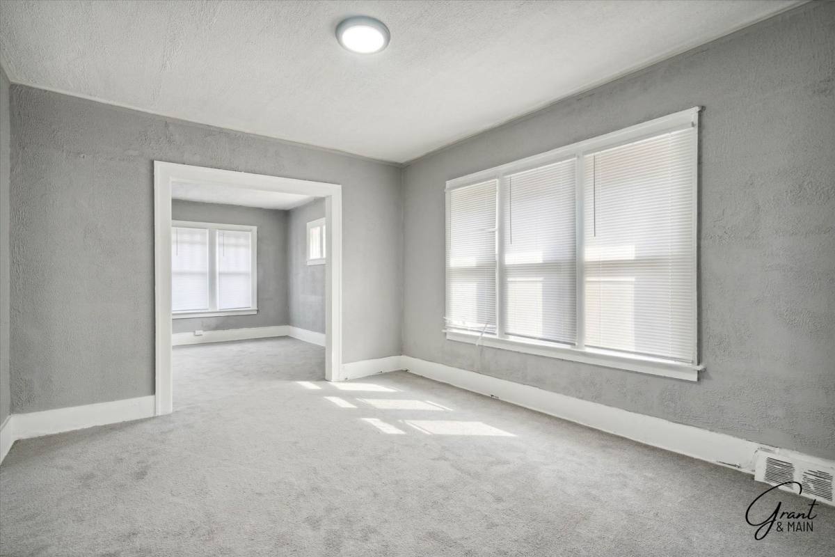 Apartment for rent at 3815 W Euclid, Detroit, MI 48206