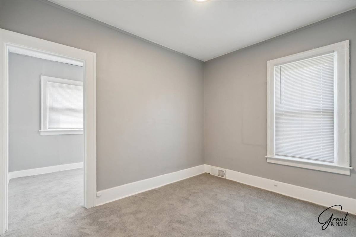Apartment for rent at 3815 W Euclid, Detroit, MI 48206