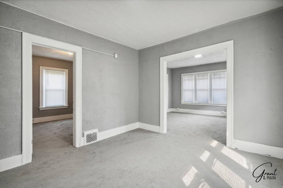 Apartment for rent at 3815 W Euclid, Detroit, MI 48206