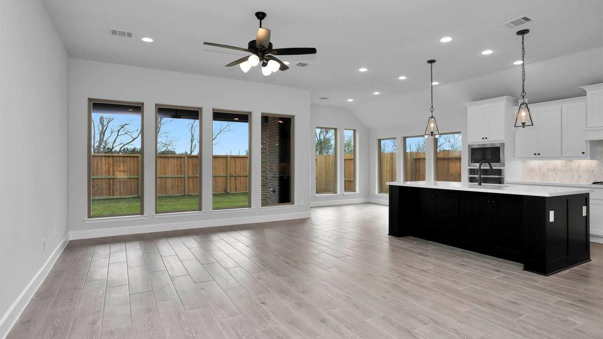 House for rent at 5026 Albany Shores Lane, Fulshear, TX 77441