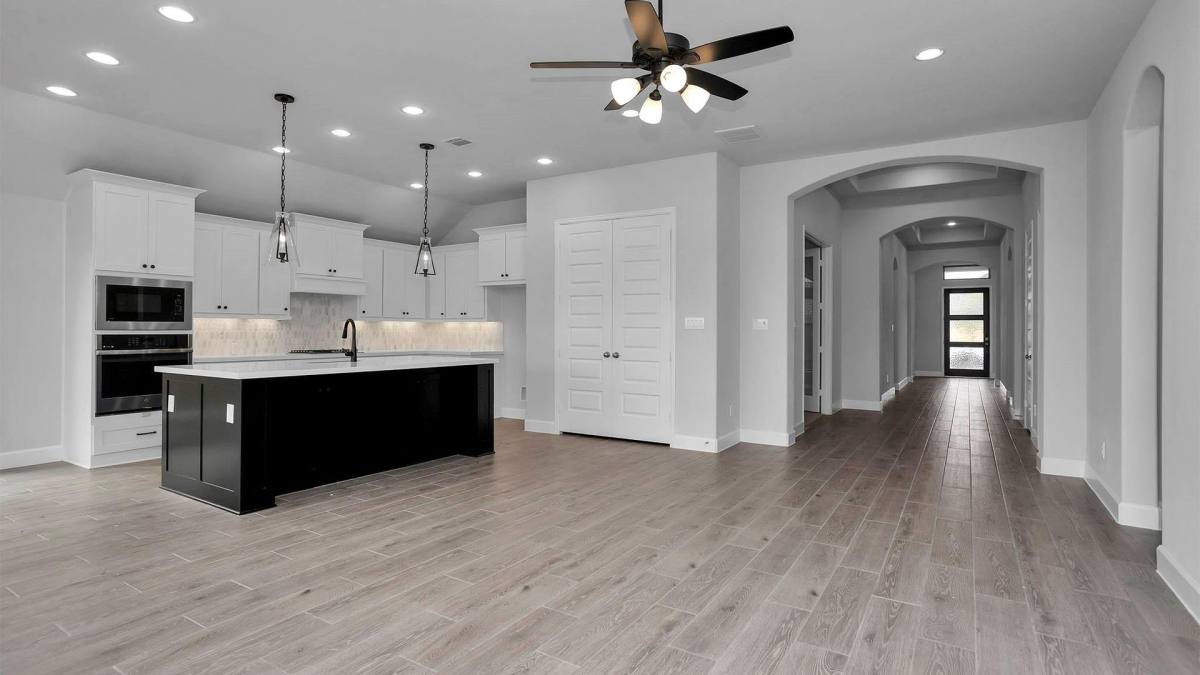 House for rent at 5026 Albany Shores Lane, Fulshear, TX 77441