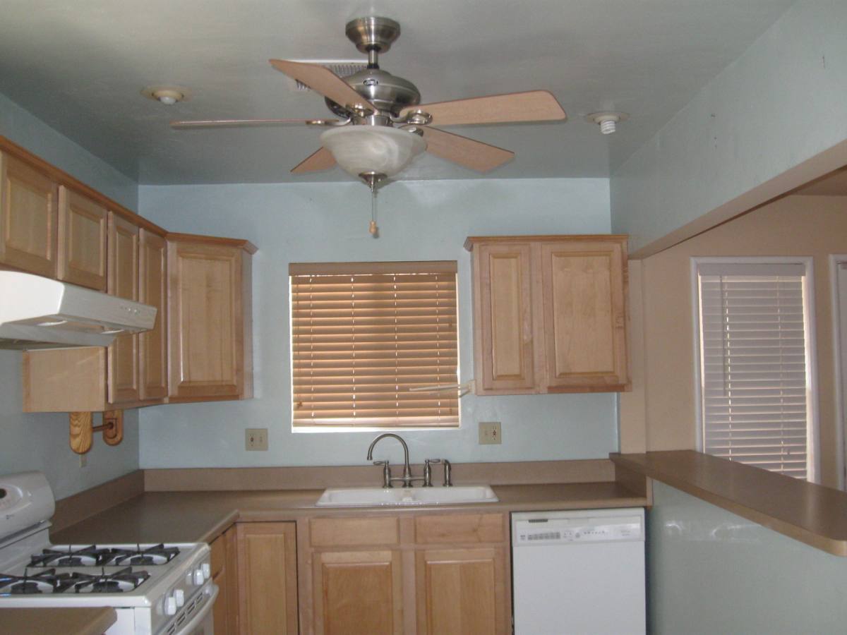 House for rent at 3032 N Inyo St, Bakersfield, CA 93305