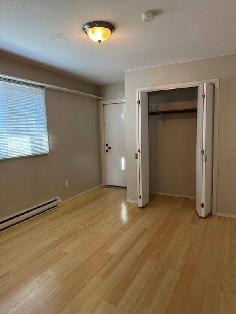 Apartment for rent at 8601 Molanary Dr, Anchorage, AK 99502