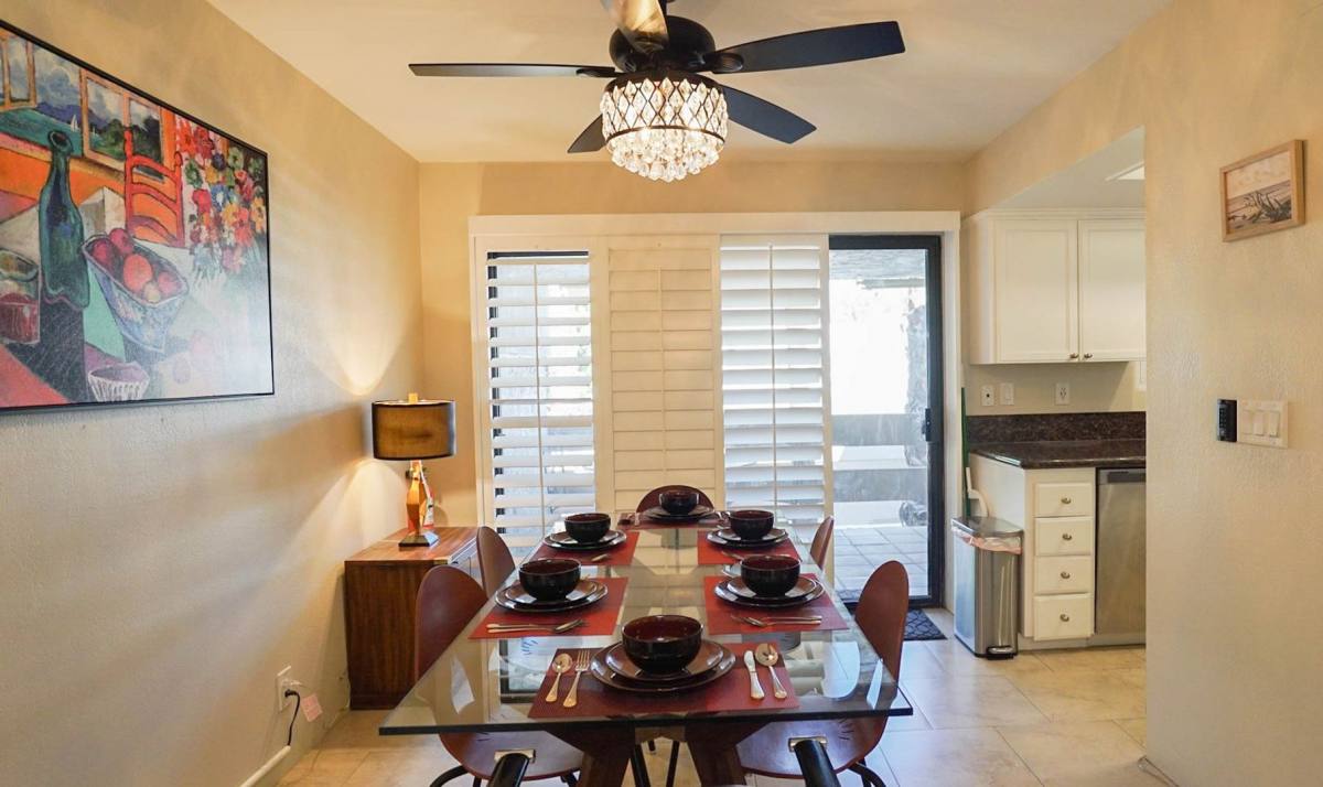 Condo for rent at 5301 E Waverly Dr, Palm Springs, CA 92264