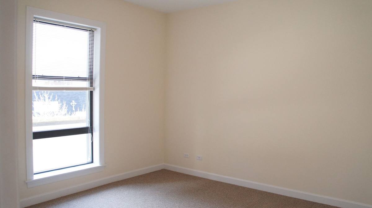 Apartment for rent at 4715 N Sheridan, Chicago, IL 60640