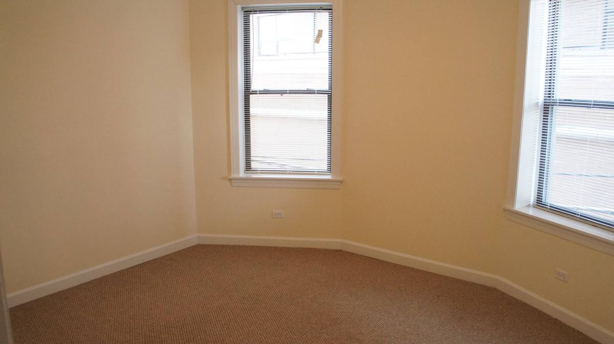 Apartment for rent at 4715 N Sheridan, Chicago, IL 60640