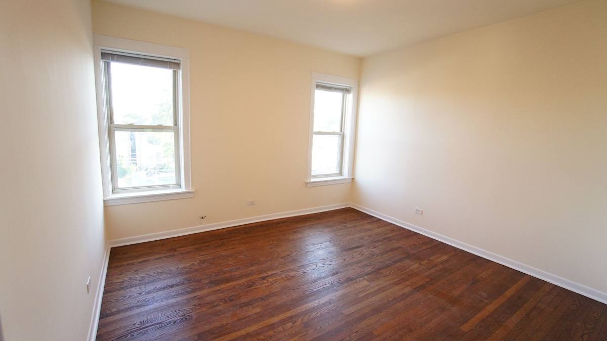 Apartment for rent at 3449-53 W Schubert & 2657-2659 N St Louis, Chicago, IL 60647