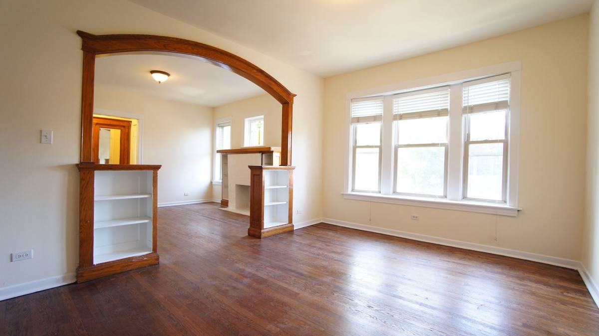 Apartment for rent at 3449-53 W Schubert & 2657-2659 N St Louis, Chicago, IL 60647