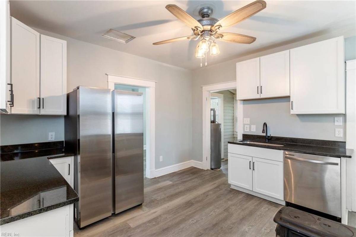 House for rent at 1777 Old Buckroe Rd, Hampton, VA 23664