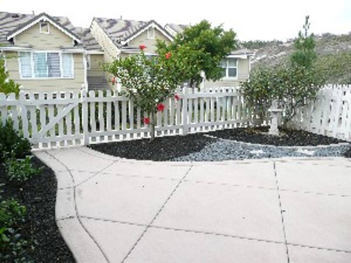 Townhouse for rent at 1326 Statice Court, Carlsbad, CA 92011