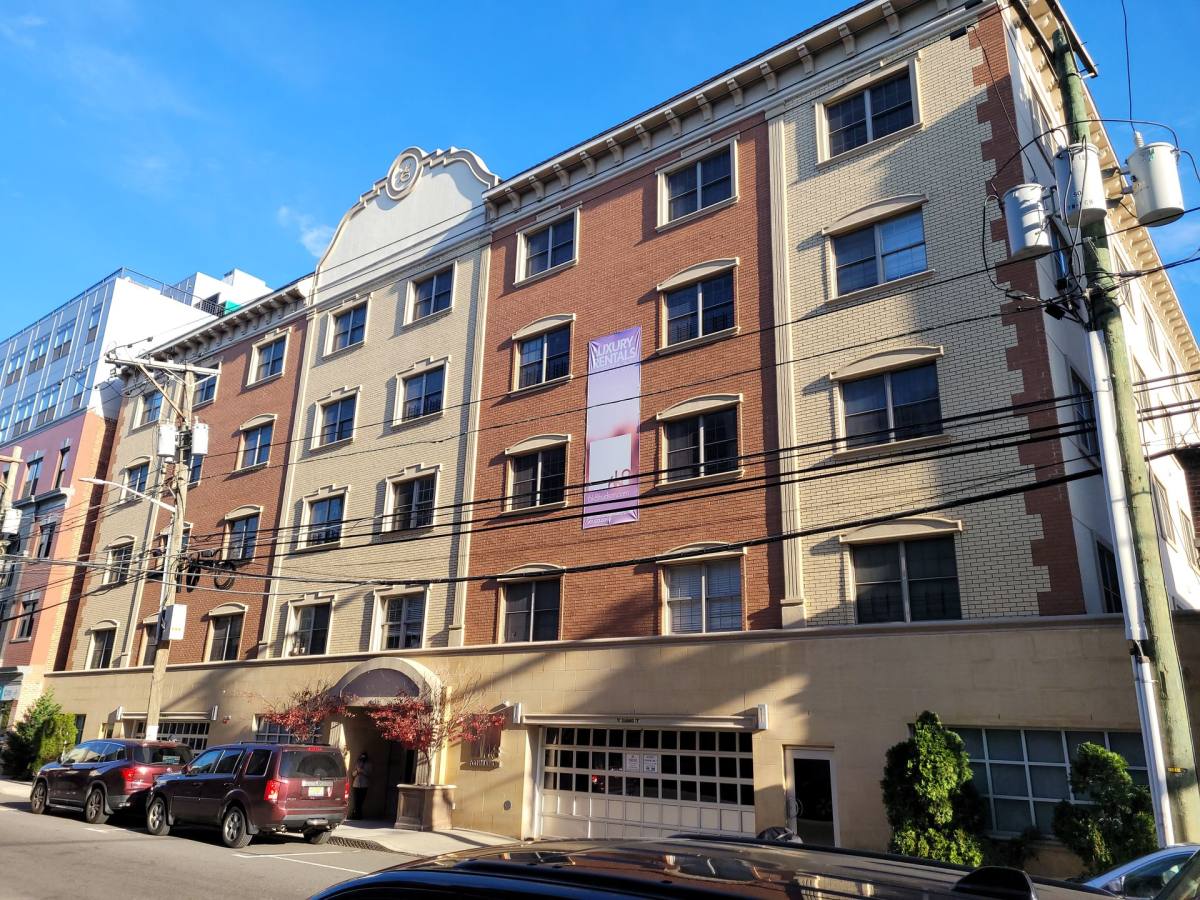 Apartment for rent at 6008 Hudson Ave, West New York, NJ 07093