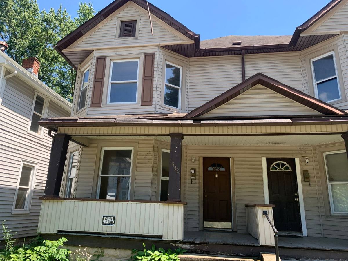 Apartment for rent at 1336 Lynn St, Parkersburg, WV 26101