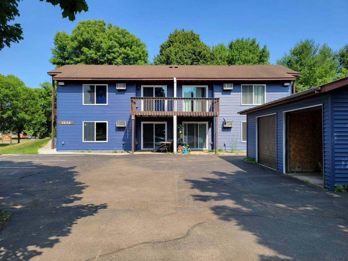 Apartment for rent at 1636 Pinewood Lane, Hudson, WI 54016