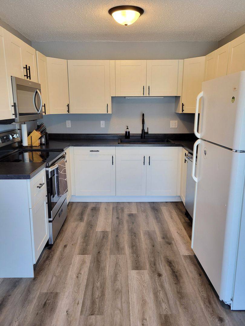Apartment for rent at 1636 Pinewood Lane, Hudson, WI 54016