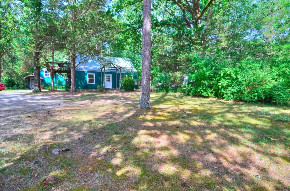 Apartment for rent at 1205 N Greensboro St, Carrboro, NC 27510