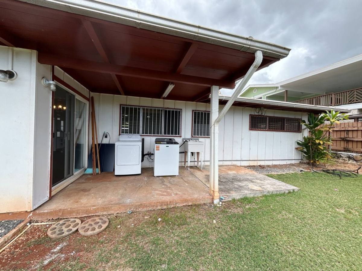 Apartment for rent at 98-835 Iliee St, Aiea, HI 96701