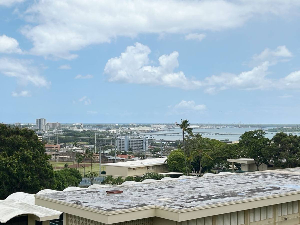 Apartment for rent at 98-835 Iliee St, Aiea, HI 96701