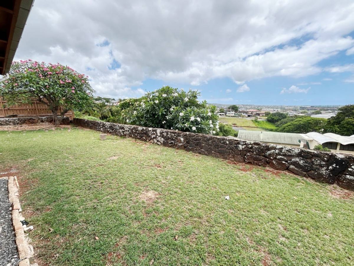 Apartment for rent at 98-835 Iliee St, Aiea, HI 96701