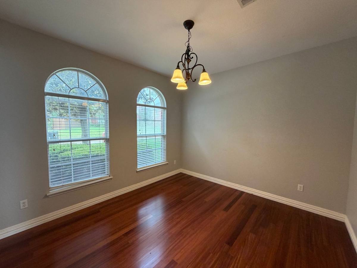 House for rent at 1609 Simsbury Dr, Plano, TX 75025