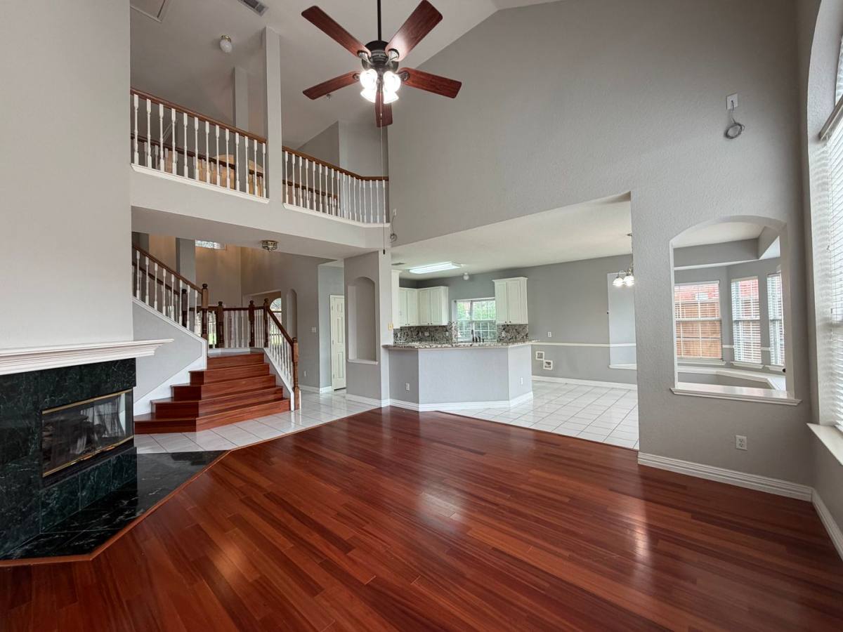 House for rent at 1609 Simsbury Dr, Plano, TX 75025