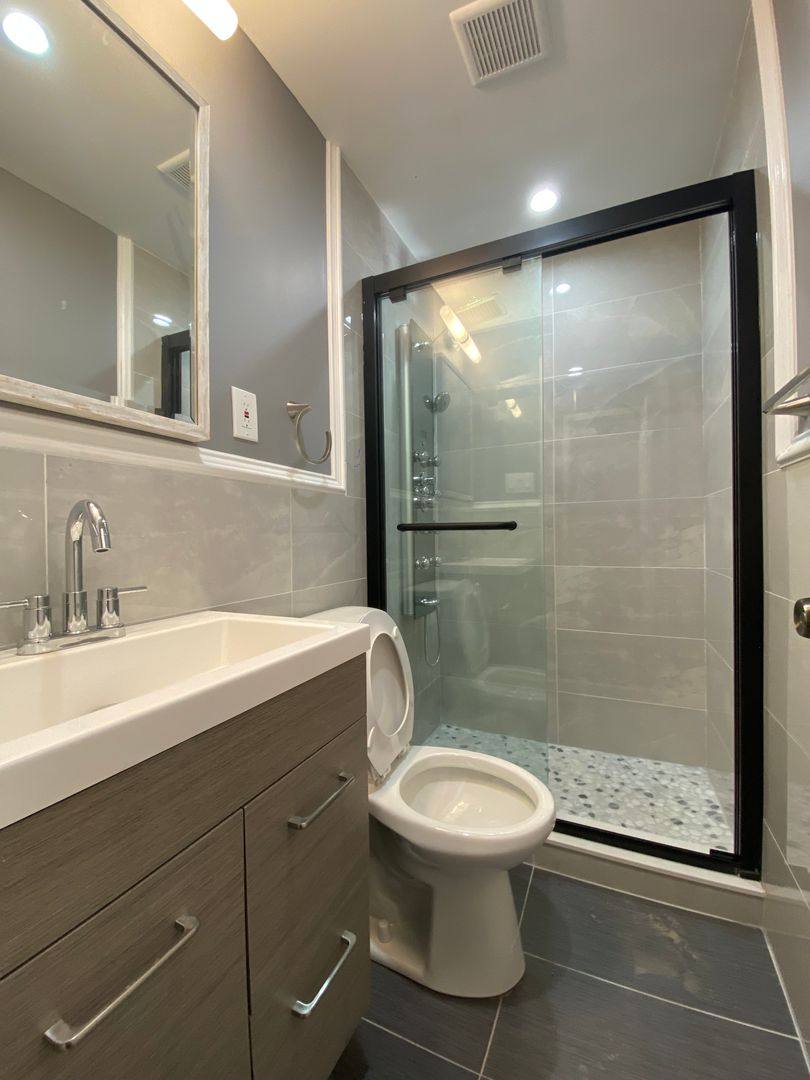 Apartment for rent at 310 Dickinson St, Philadelphia, PA 19147