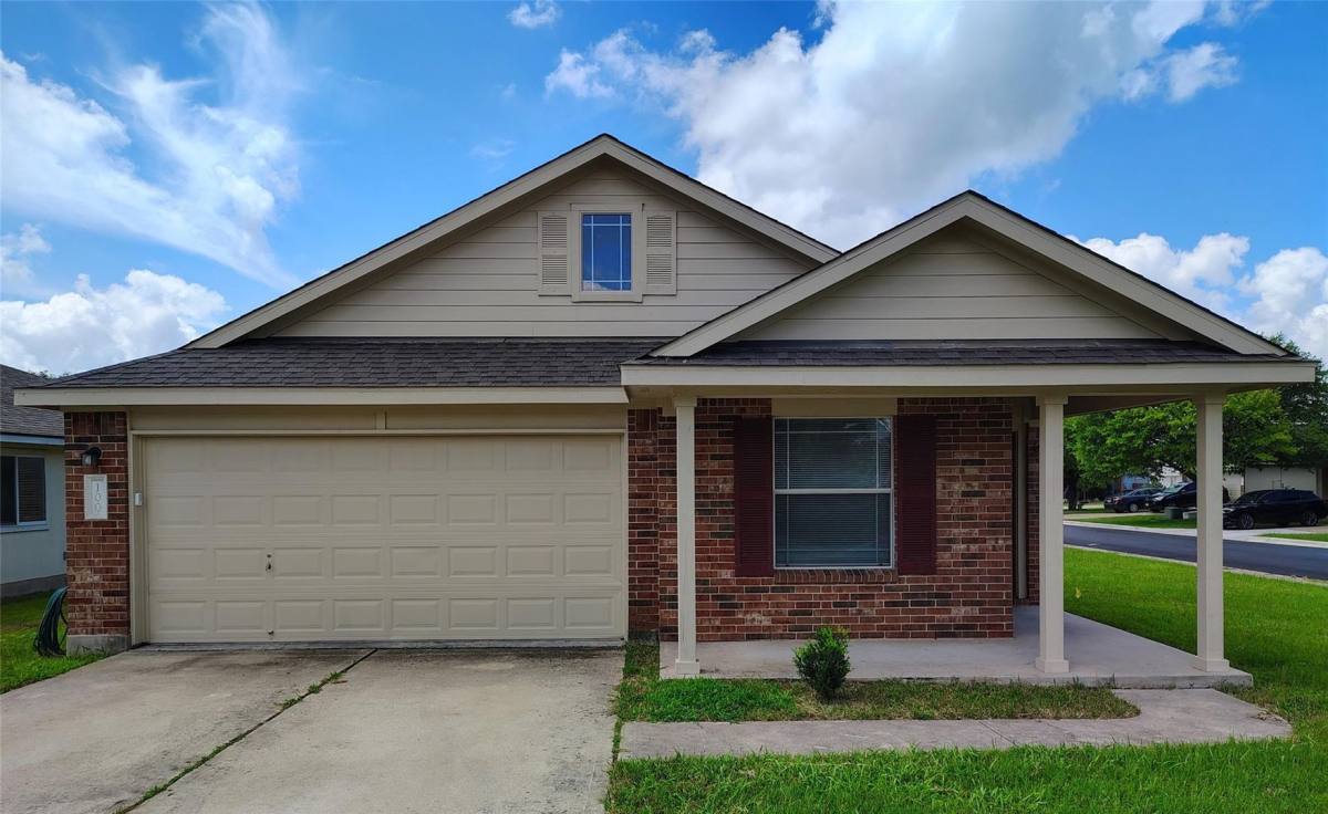 House for rent at 100 Steven St, Hutto, TX 78634