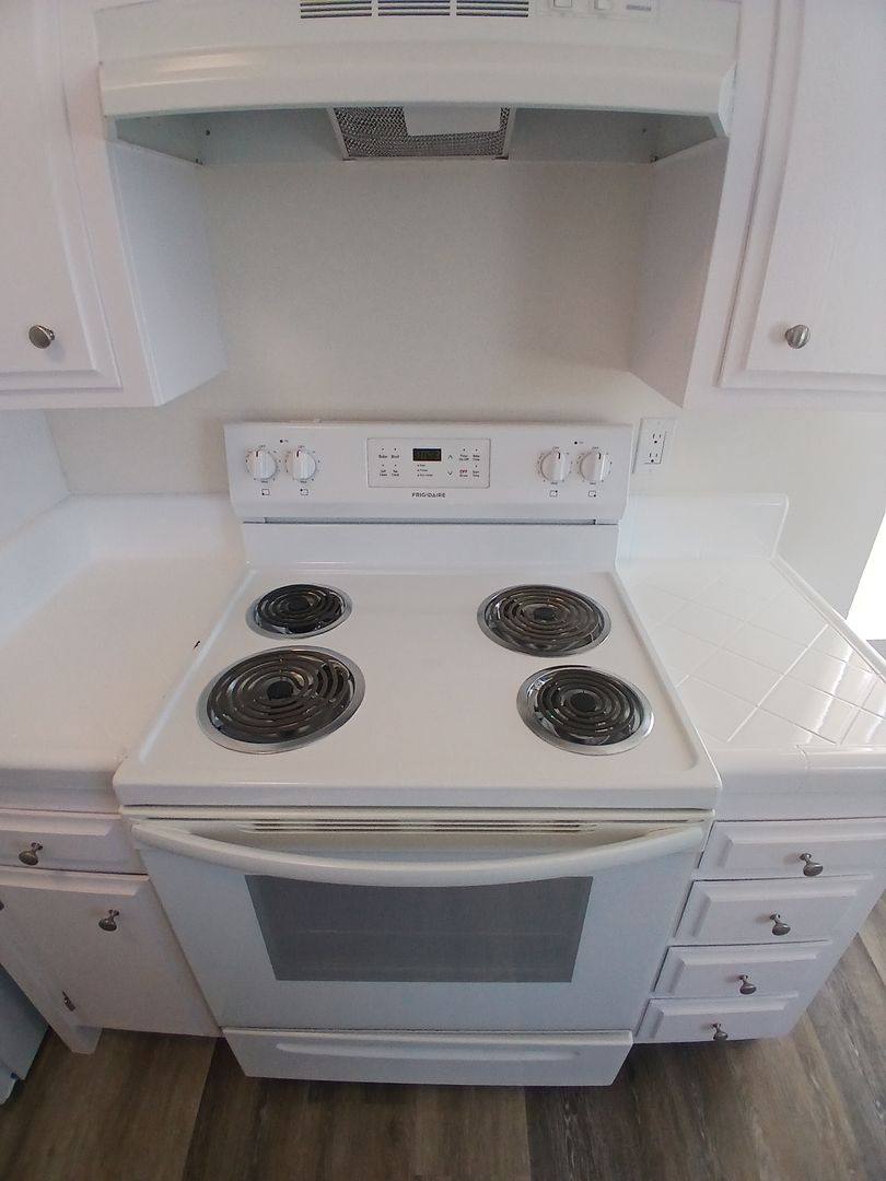 Apartment for rent at 215 Atlantic Ave, Long Beach, CA 90802